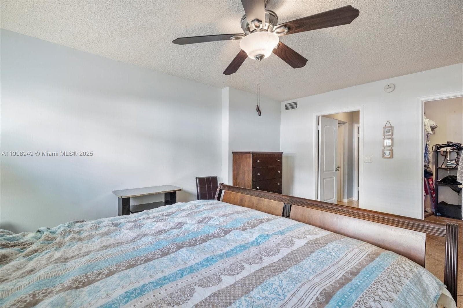 MEADOWBROOK TOWERS CONDO · #105 in Hallandale Beach - Photo 16