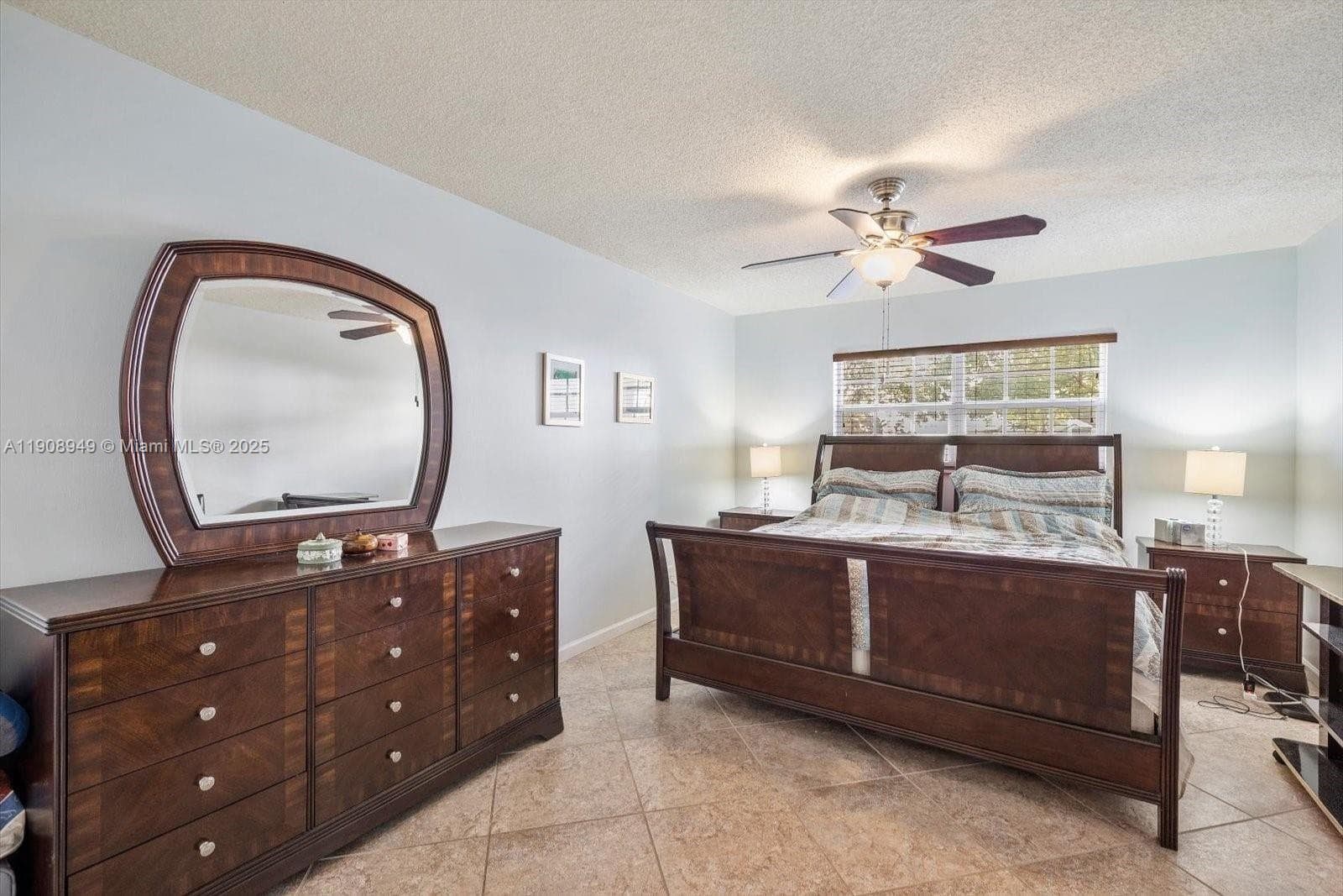 MEADOWBROOK TOWERS CONDO · #105 in Hallandale Beach - Photo 18