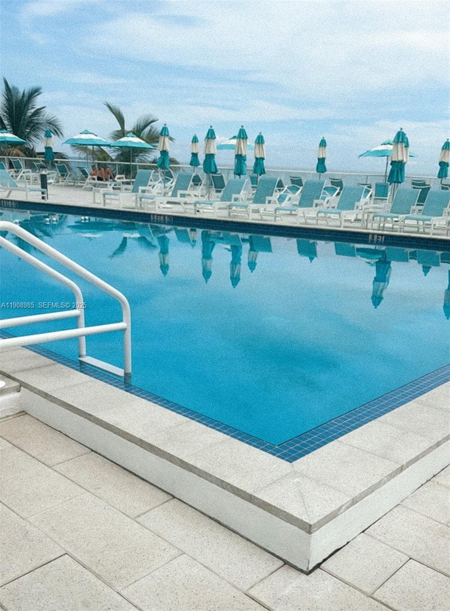 PARKER TOWER CONDO · #2403 in Hallandale Beach - Photo 56