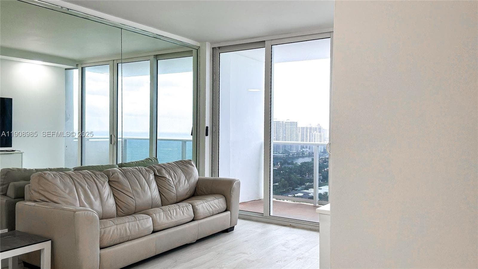 PARKER TOWER CONDO · #2403 in Hallandale Beach - Photo 5