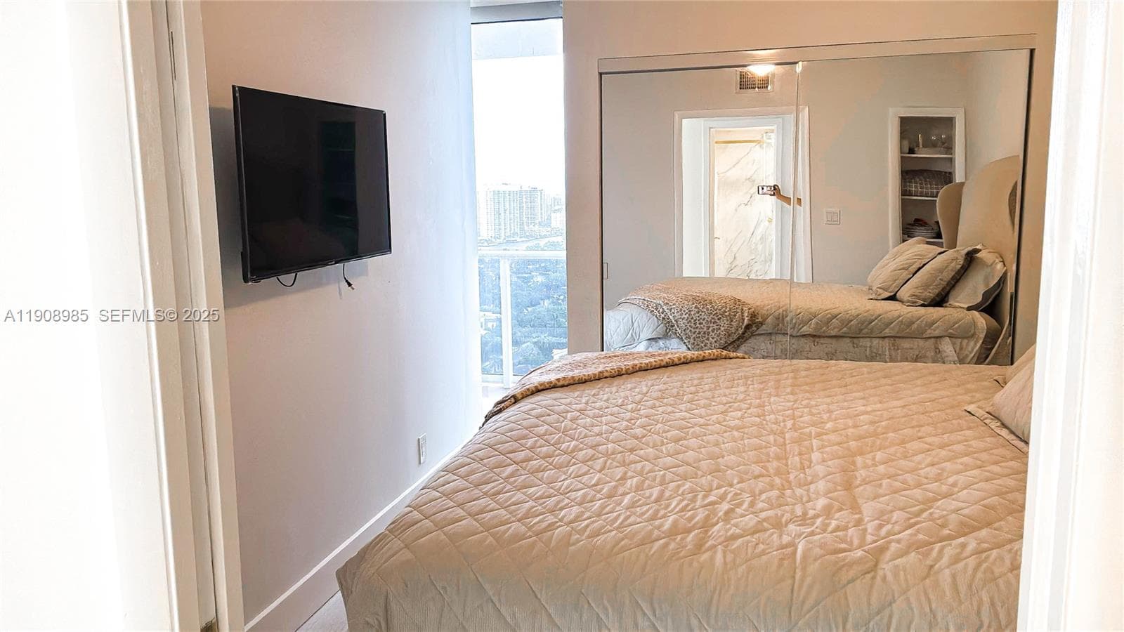 PARKER TOWER CONDO · #2403 in Hallandale Beach - Photo 34