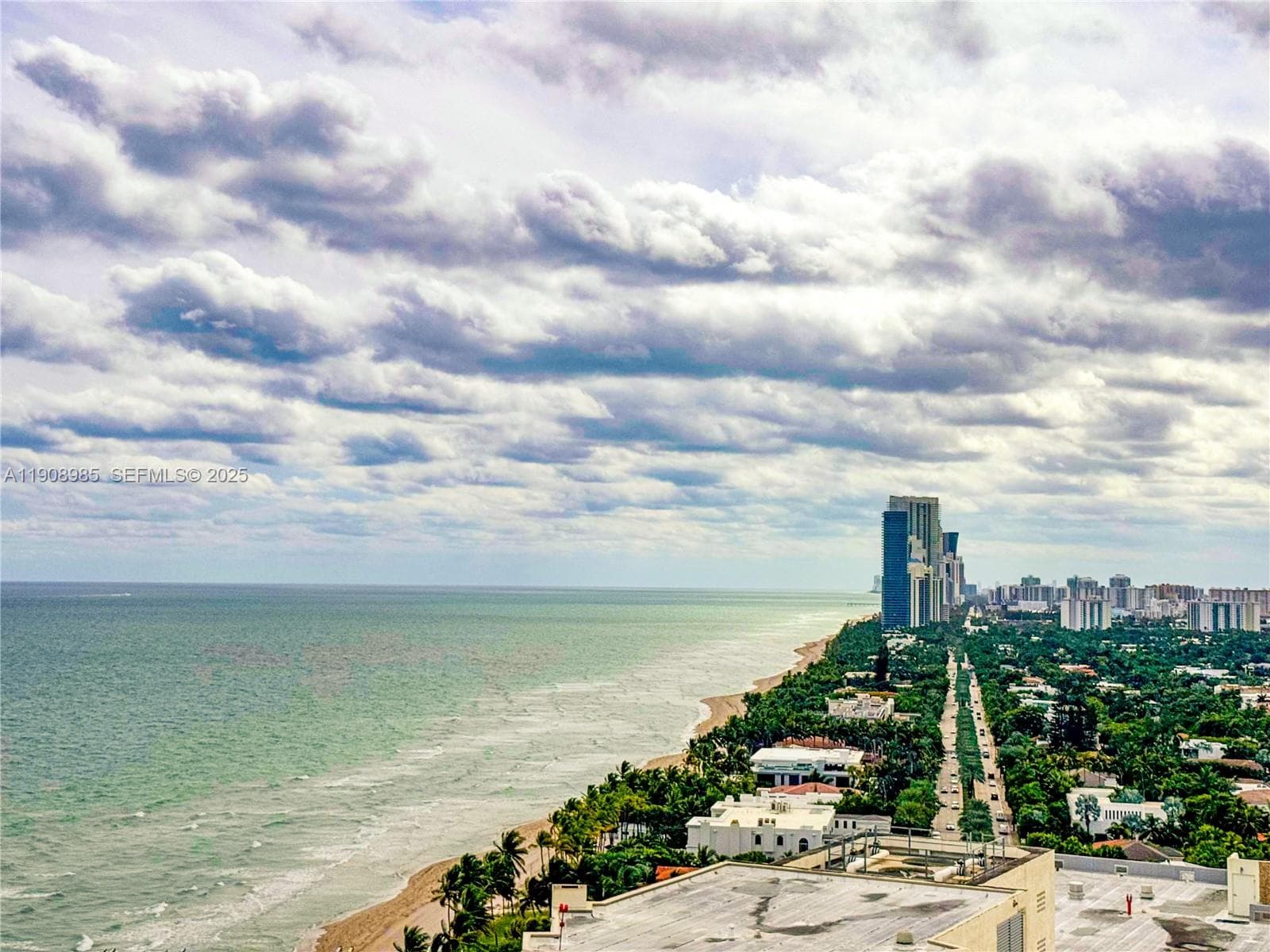 PARKER TOWER CONDO · #2403 in Hallandale Beach - Photo 37
