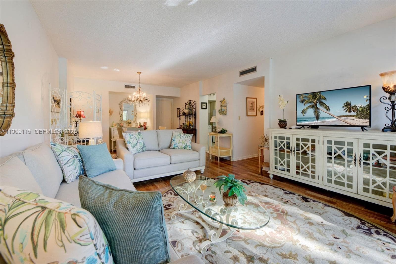 HILLCREST EAST · #212 in Hollywood - Photo 67