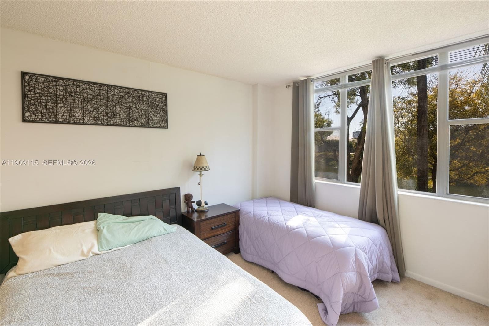 HILLCREST EAST · #212 in Hollywood - Photo 36