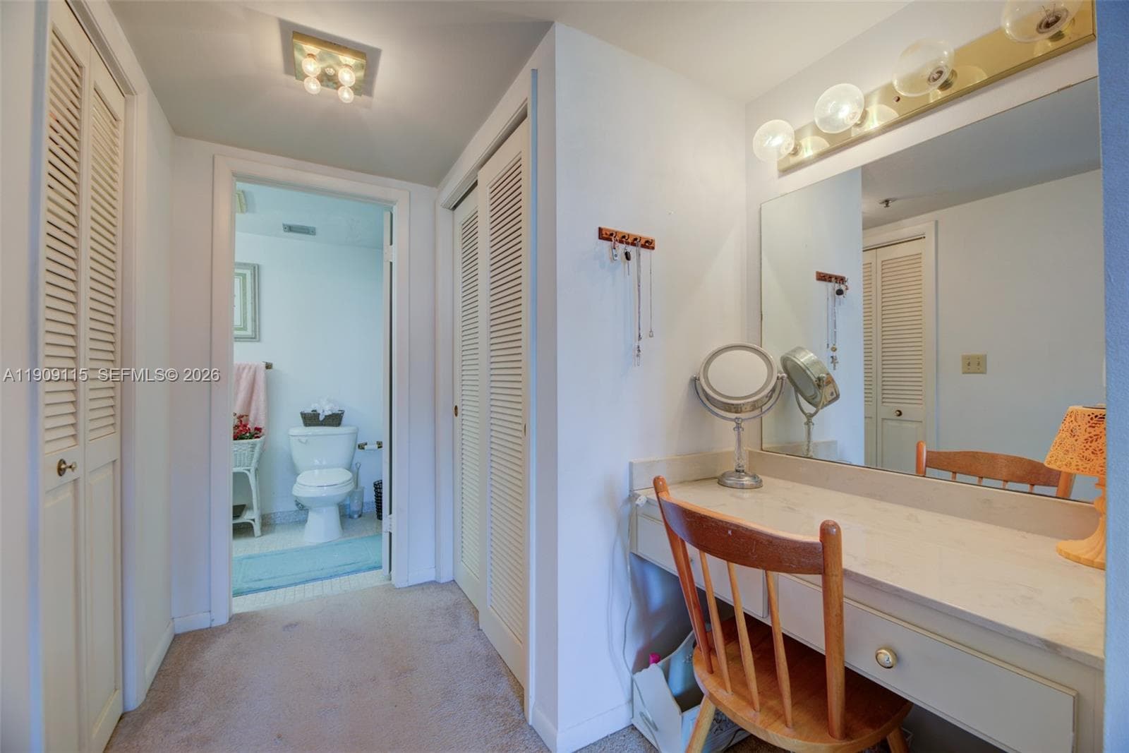 HILLCREST EAST · #212 in Hollywood - Photo 33