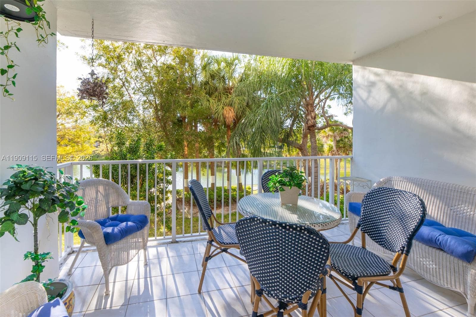 HILLCREST EAST · #212 in Hollywood - Photo 87