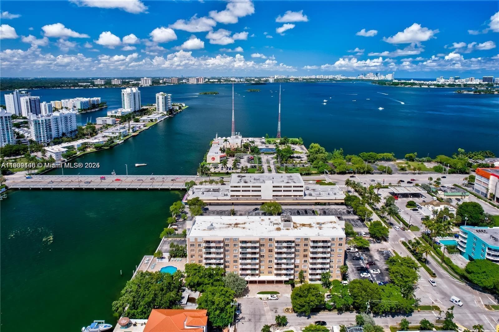 ISLAND PLACE AT NORTH BAY · #3R in North Bay Village - Photo 1