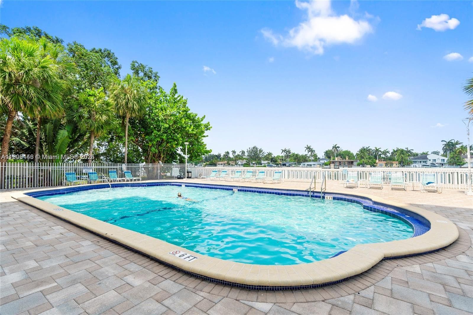 ISLAND PLACE AT NORTH BAY · #3R in North Bay Village - Photo 9