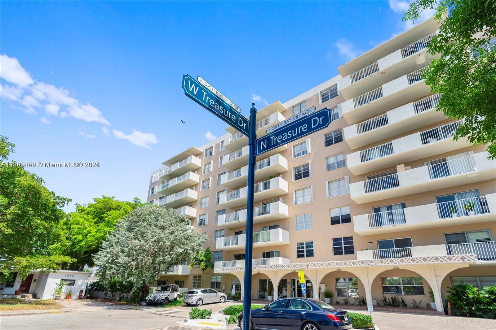 ISLAND PLACE AT NORTH BAY · #3R in North Bay Village - Photo 14