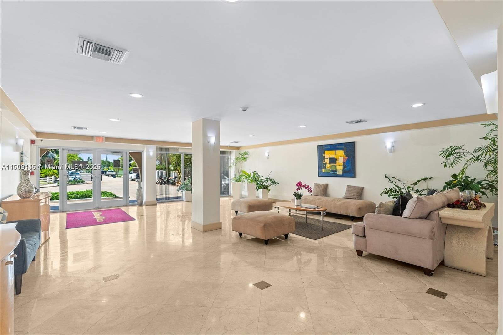 ISLAND PLACE AT NORTH BAY · #3R in North Bay Village - Photo 8