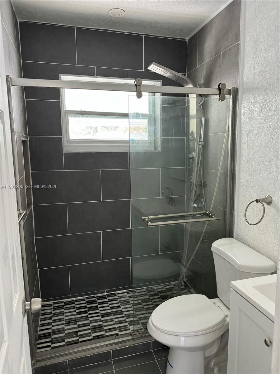 2400 N 57th Way photo 7