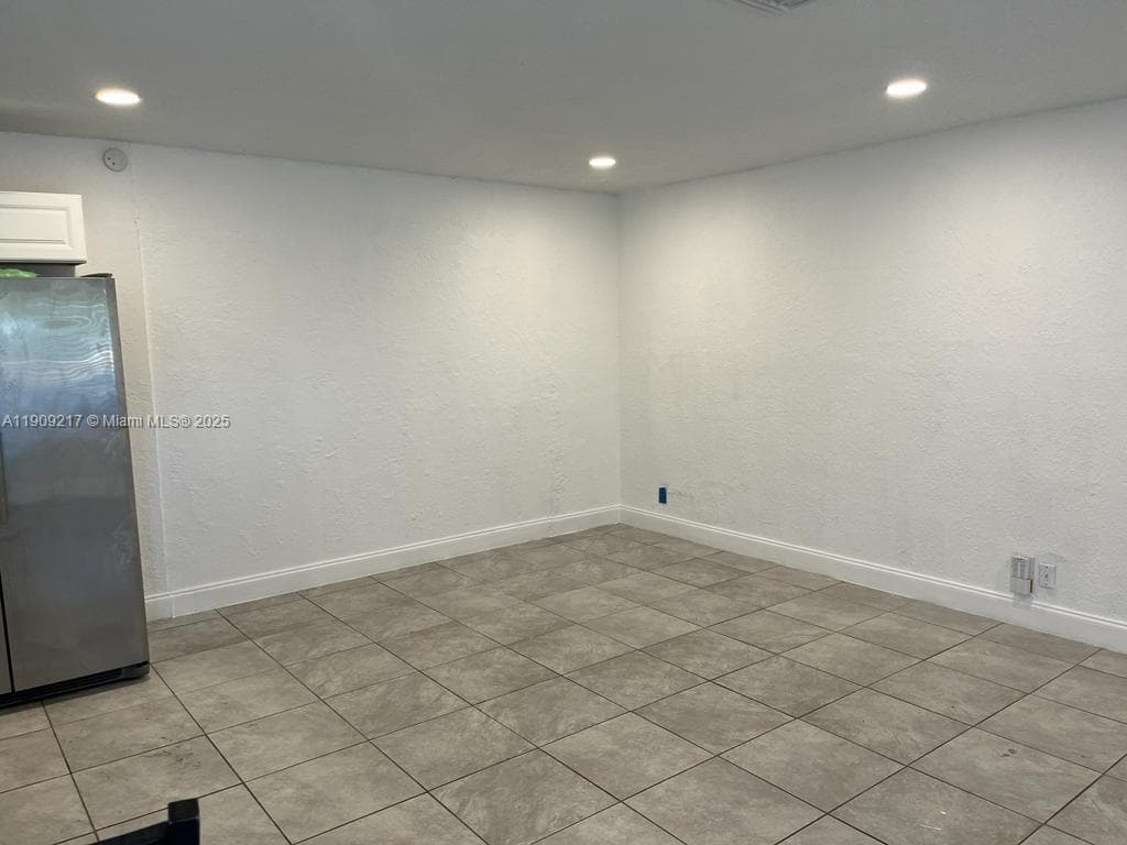 1625 NW 9th Ave #1625 photo 16