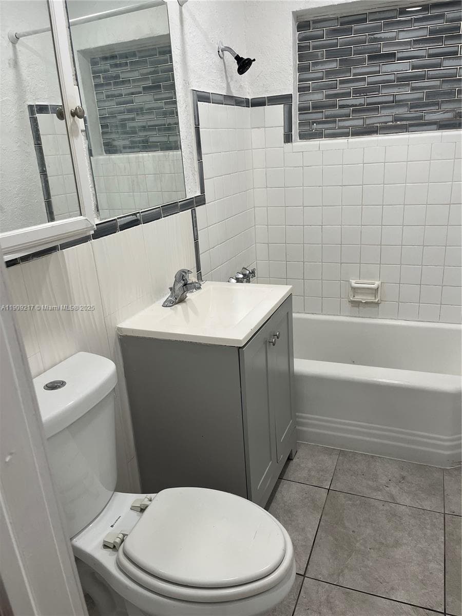 1625 NW 9th Ave #1625 photo 26