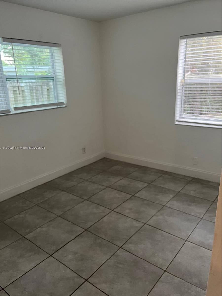 1625 NW 9th Ave #1625 photo 19