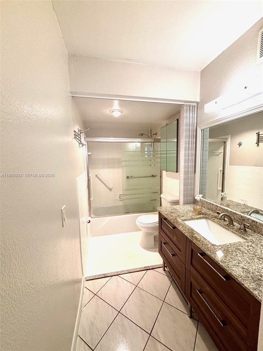 Imperial Towers · #622 in Hallandale Beach - Photo 19