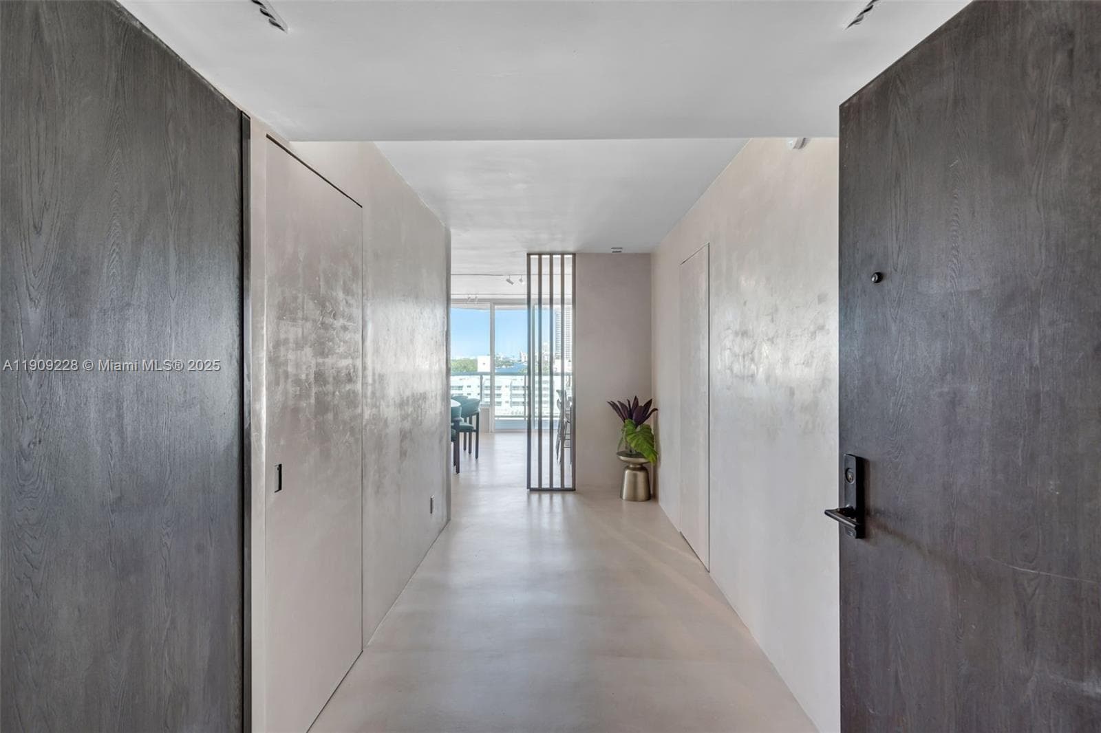 KING DAVID TOWERS CONDO · #1201 in Miami Beach - Photo 43