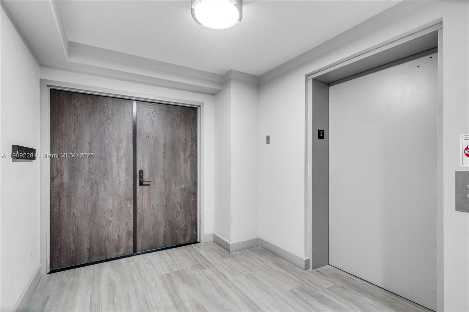 KING DAVID TOWERS CONDO · #1201 in Miami Beach - Photo 44