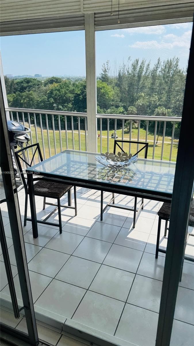 PALM AIRE COUNTRY CLUB · #801 in Pompano Beach - Photo 2