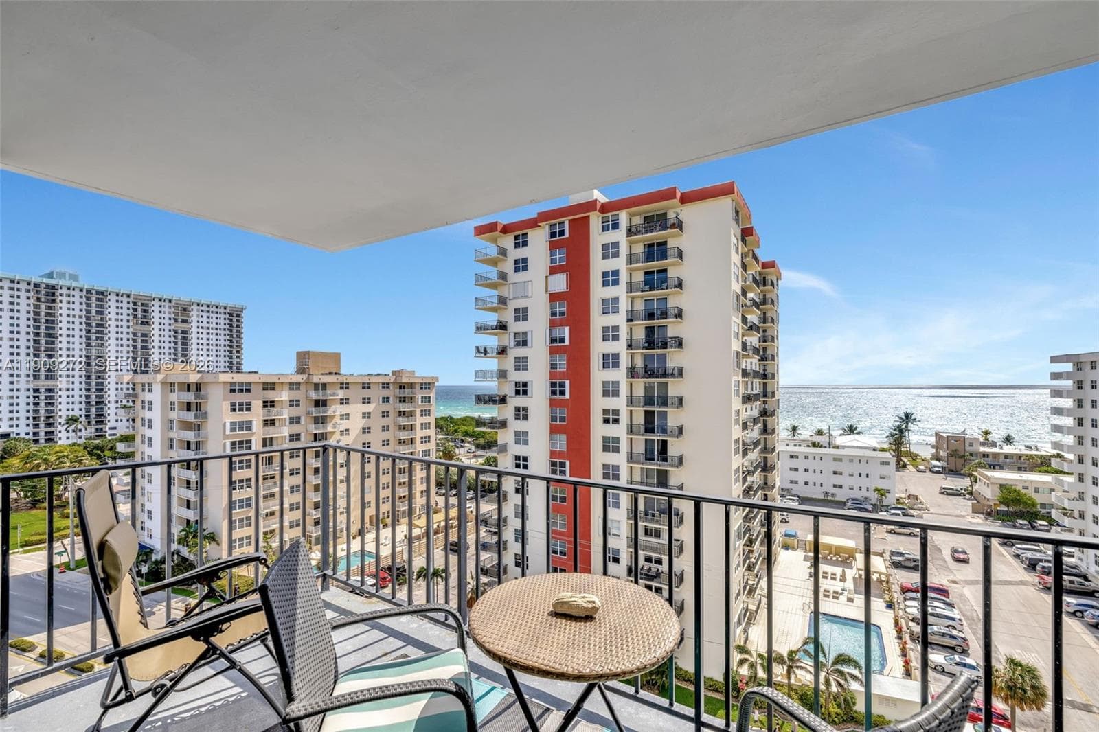 TRAFALGAR TOWER · #1001 in Hollywood - Photo 12