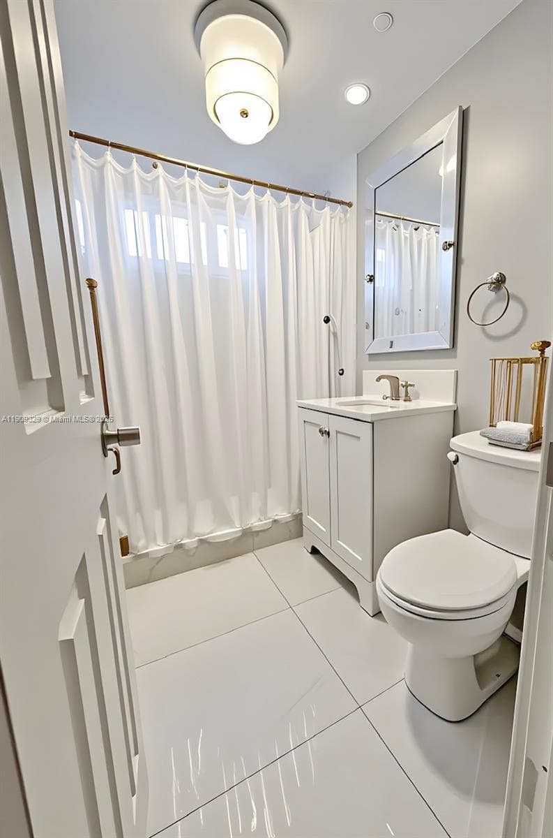 2701 SW 29th Ave photo 11