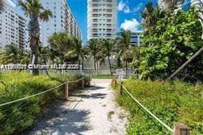 LE TRIANON CONDO · #7B in Miami Beach - Photo 3