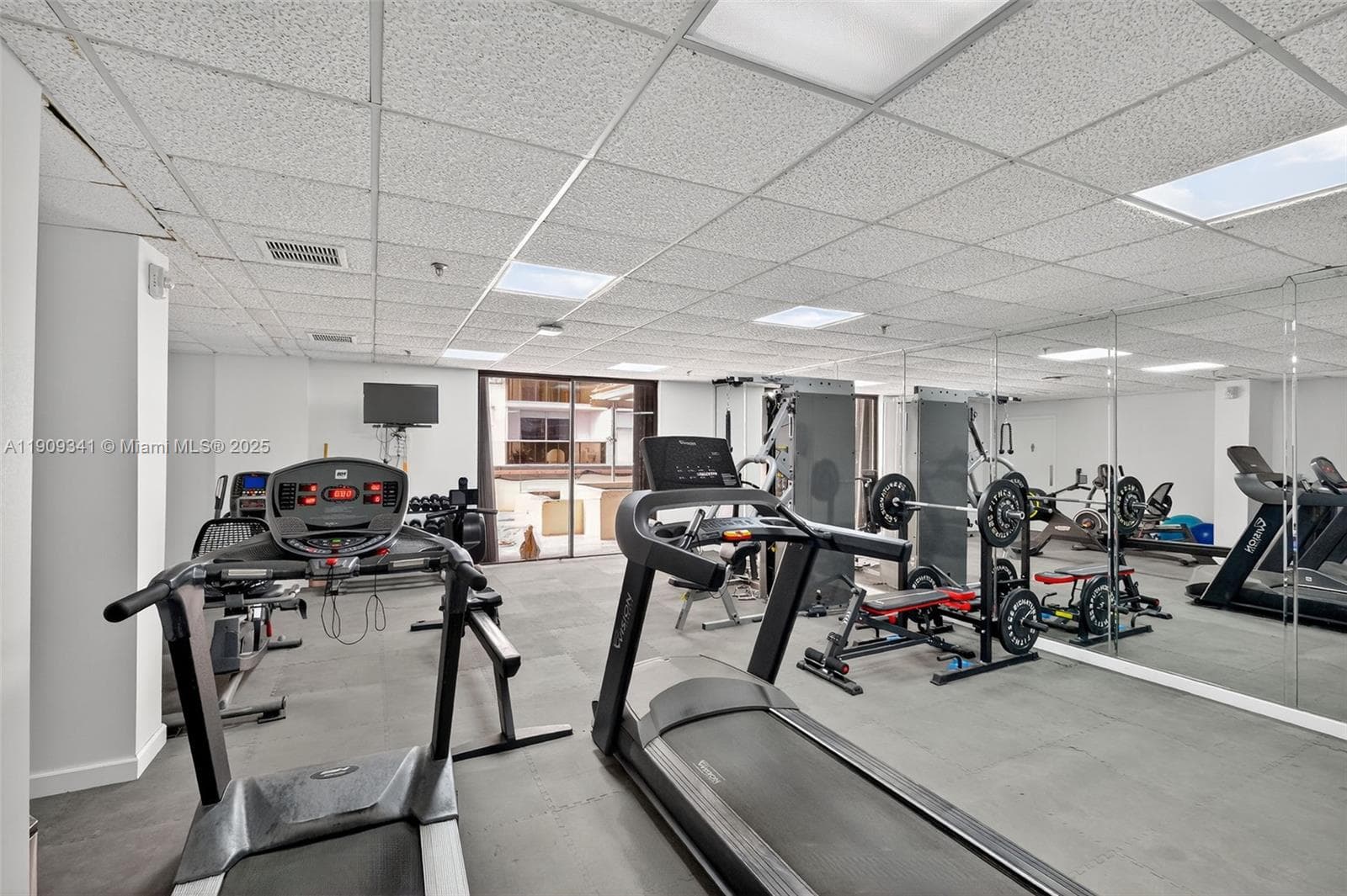 LE TRIANON CONDO · #7B in Miami Beach - Photo 28