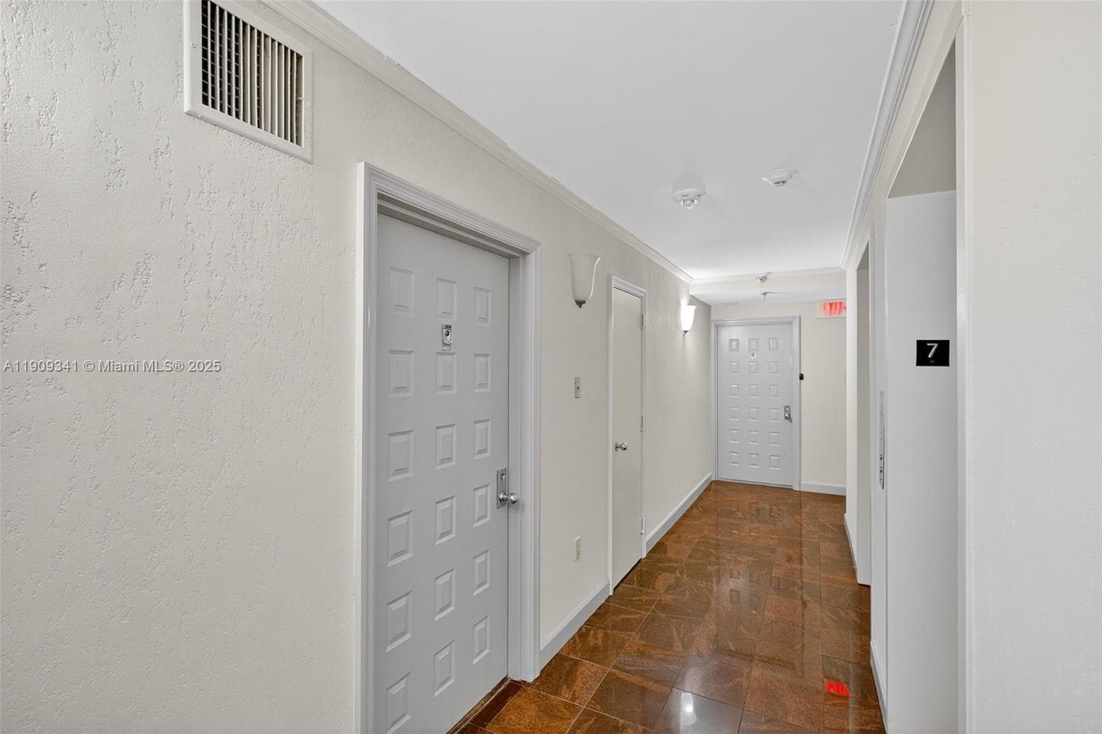 LE TRIANON CONDO · #7B in Miami Beach - Photo 30