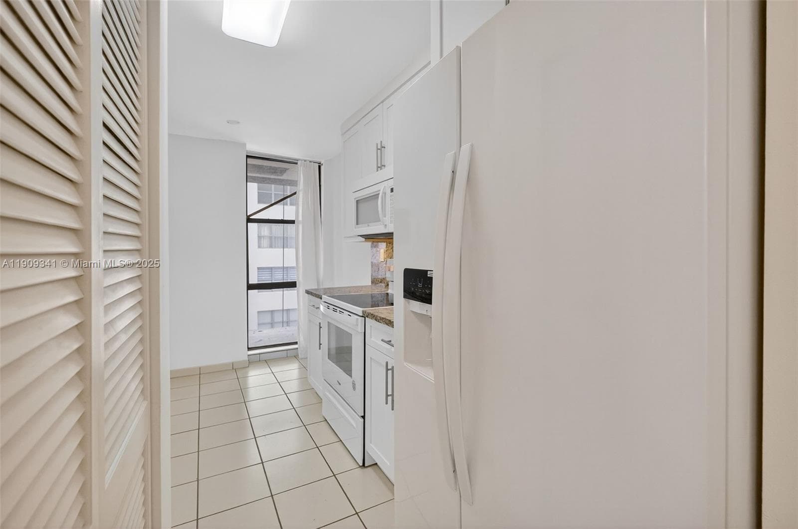 LE TRIANON CONDO · #7B in Miami Beach - Photo 40