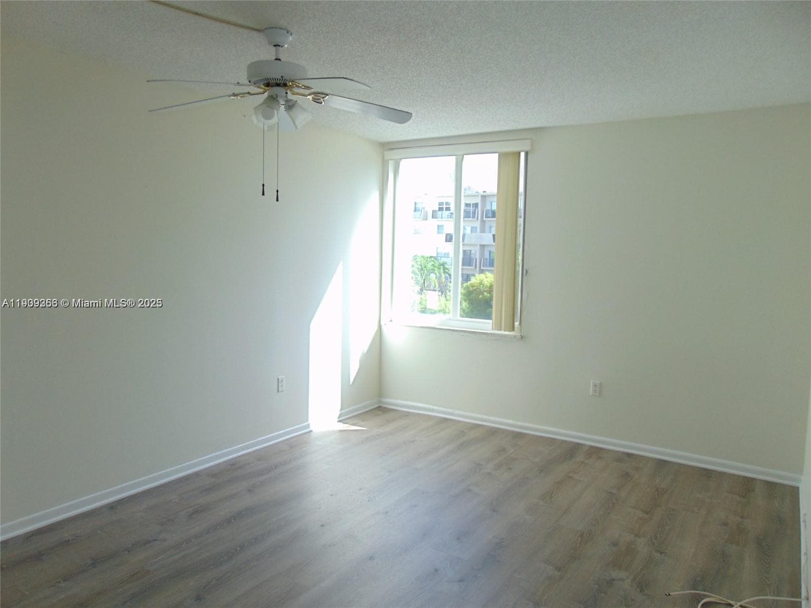 CARIBBEAN BREEZE CONDO · #303 in Sunny Isles Beach - Photo 12