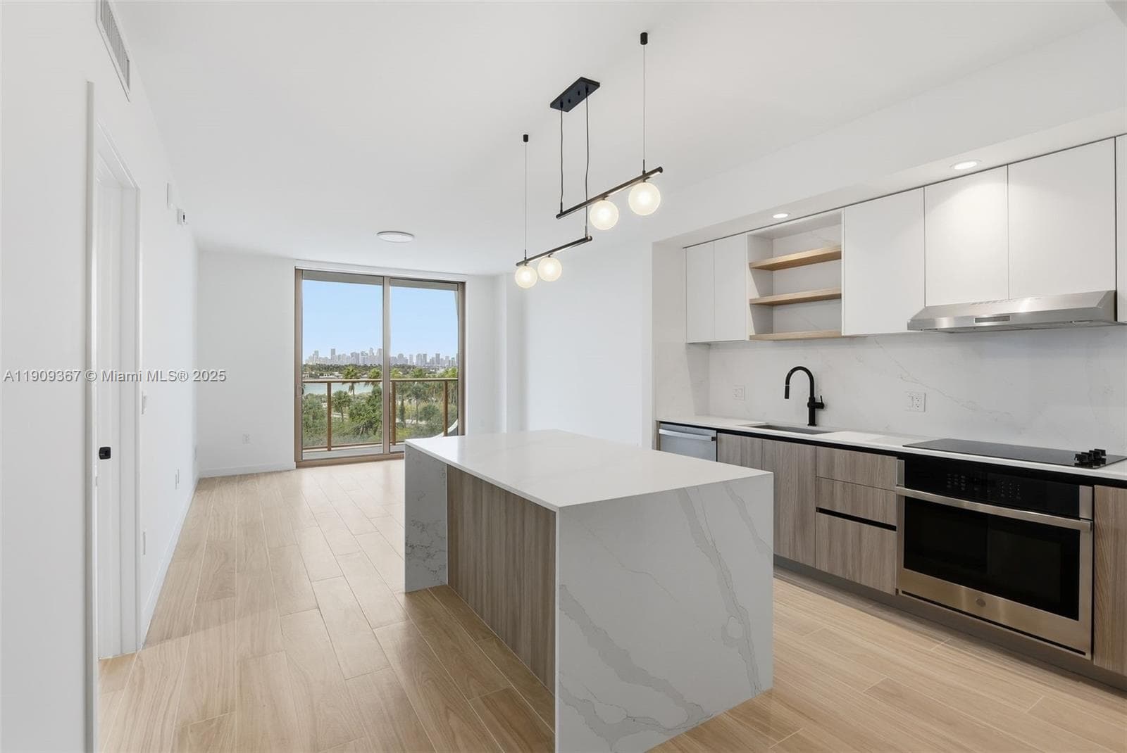 Avara Miami Beach · #B6 in Miami Beach - Photo 10