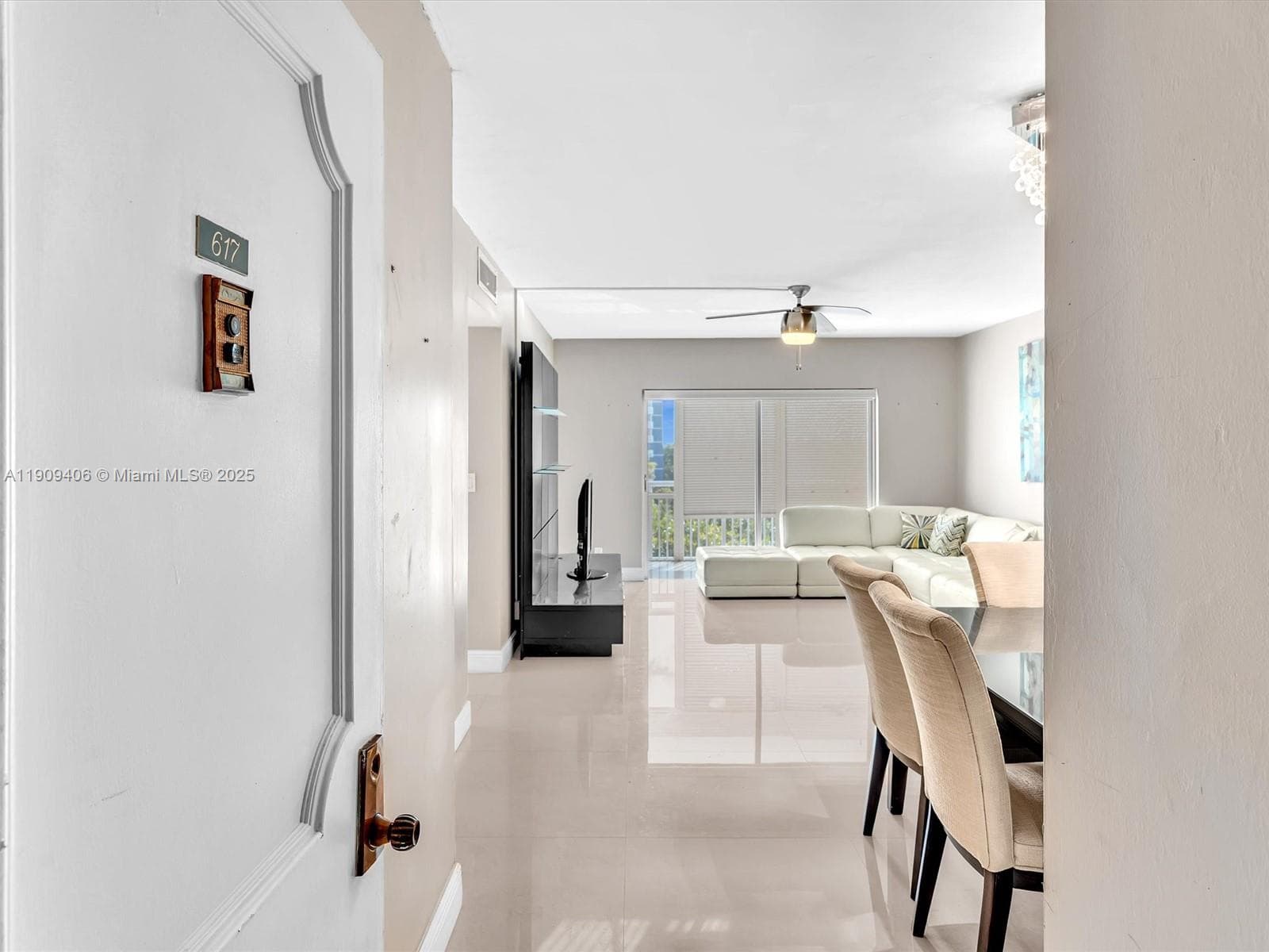 Hillcrest No 21 Condo · #617B in Hollywood - Photo 3