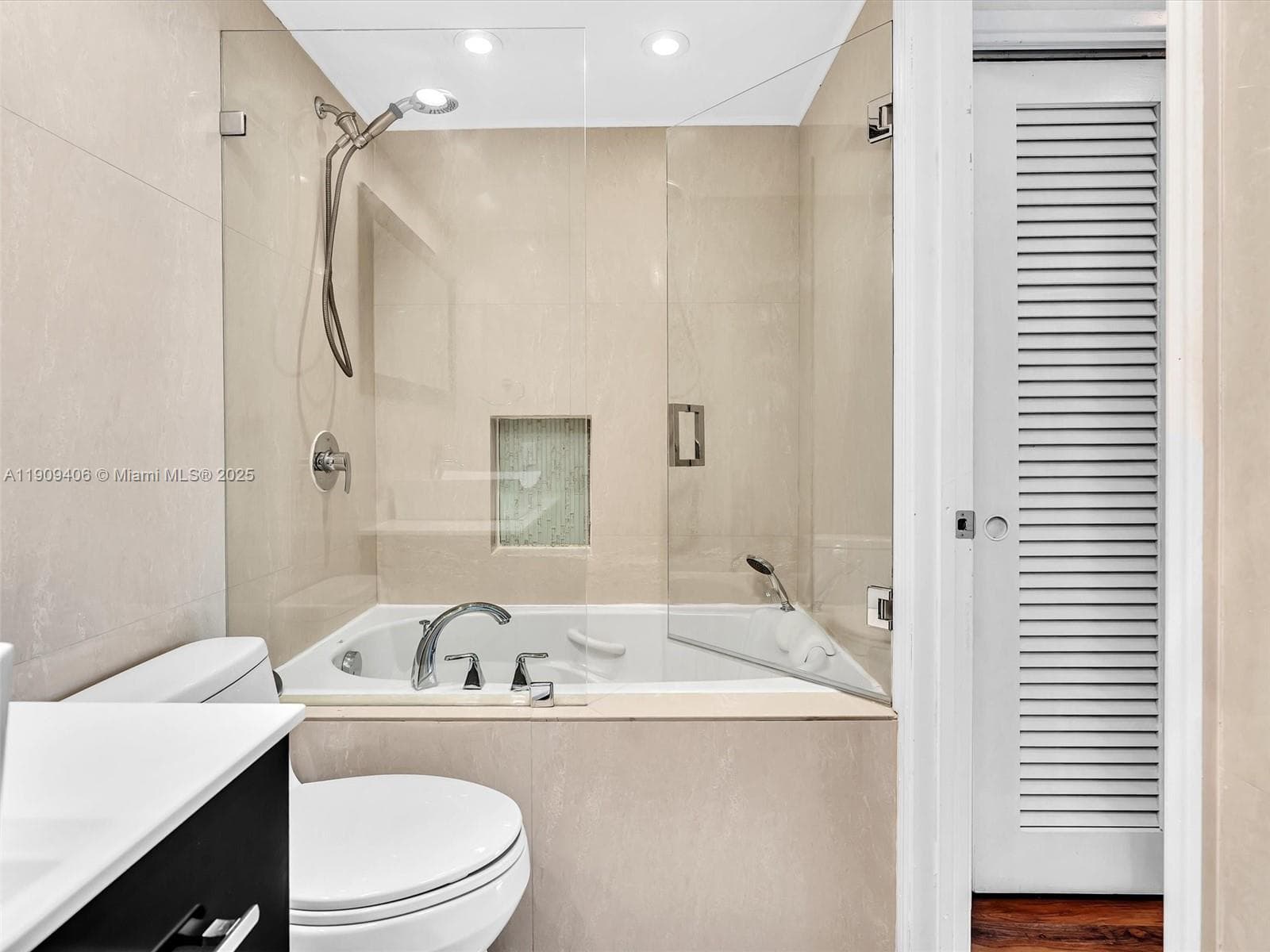 Hillcrest No 21 Condo · #617B in Hollywood - Photo 38