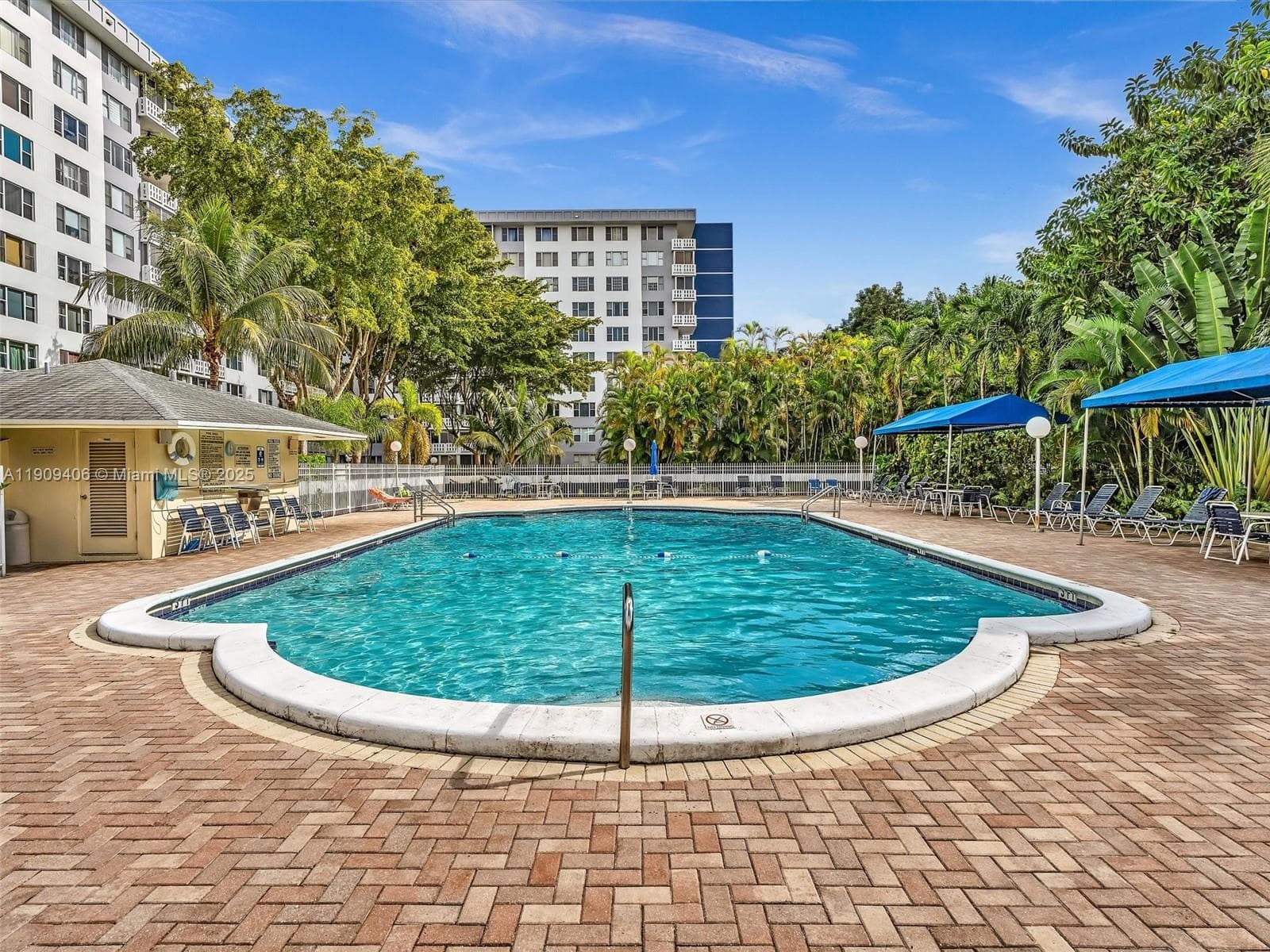 Hillcrest No 21 Condo · #617B in Hollywood - Photo 40