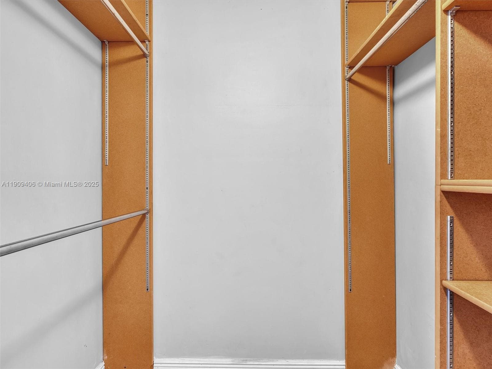 Hillcrest No 21 Condo · #617B in Hollywood - Photo 35