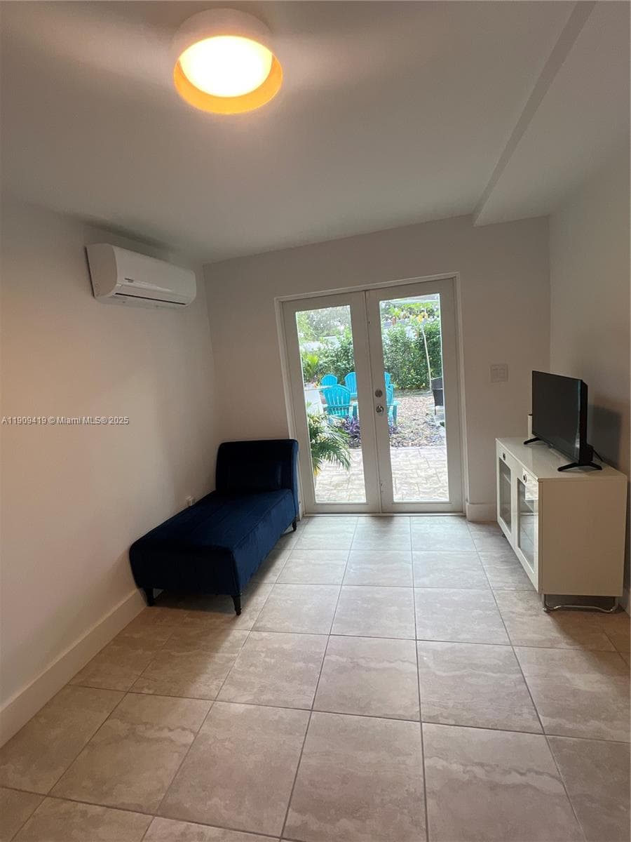 12685 NW Miami Ct photo 30