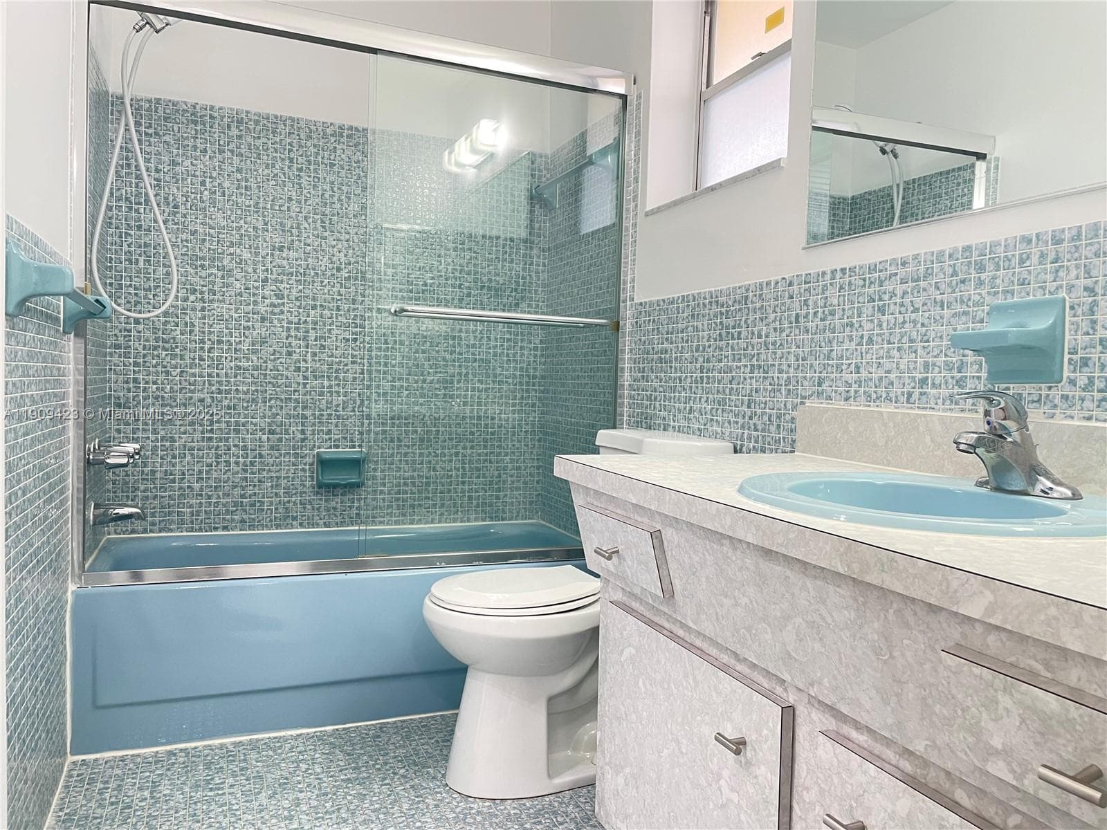 BISC LAKE GARDENS CONDO N · #D221 in Aventura - Photo 13