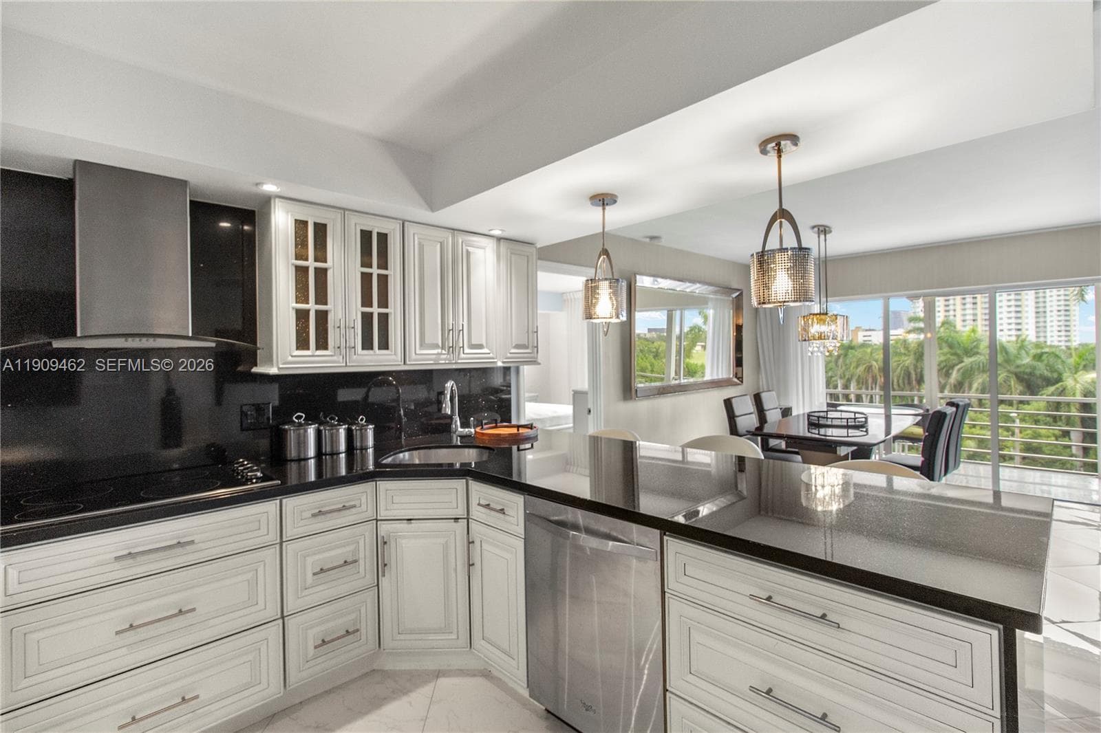 FAIRWAYS RIVIERA · #517 in Hallandale Beach - Photo 6