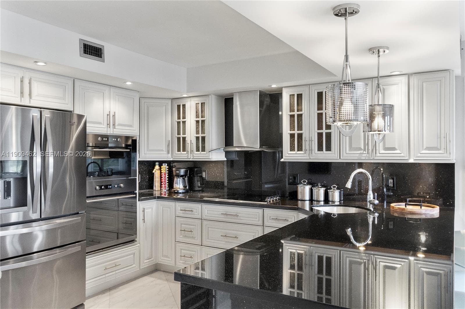 FAIRWAYS RIVIERA · #517 in Hallandale Beach - Photo 1