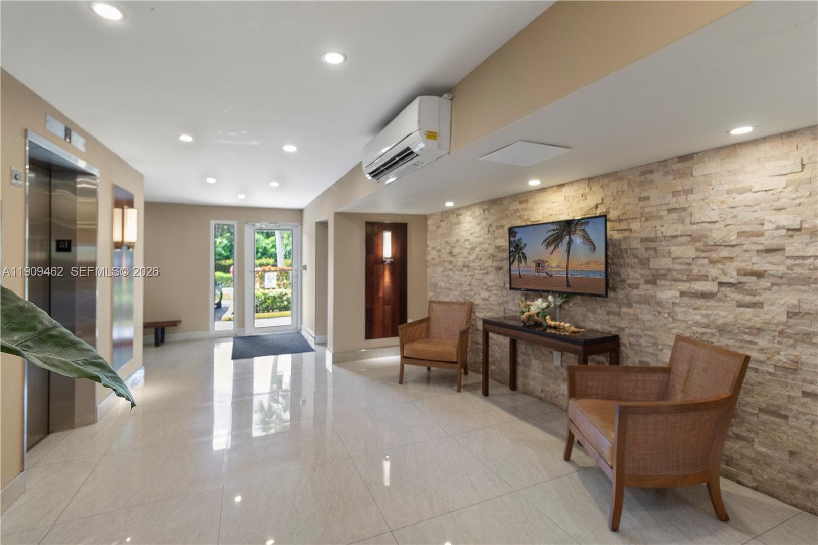 FAIRWAYS RIVIERA · #517 in Hallandale Beach - Photo 35