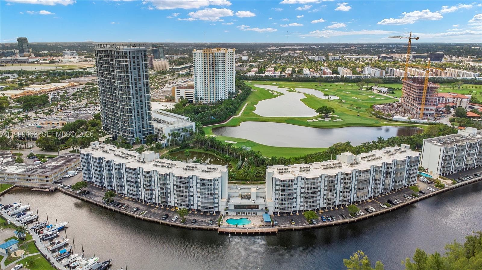FAIRWAYS RIVIERA · #517 in Hallandale Beach - Photo 29