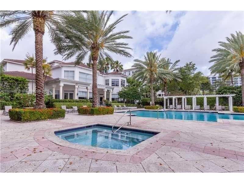 VILLAGE BY THE BAY · #2104 in Aventura - Photo 30