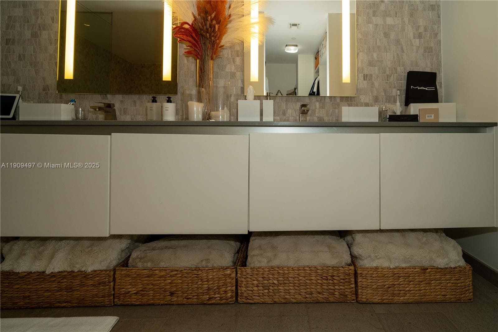 Reach Brickell City Centre · #2110 in Miami - Photo 32