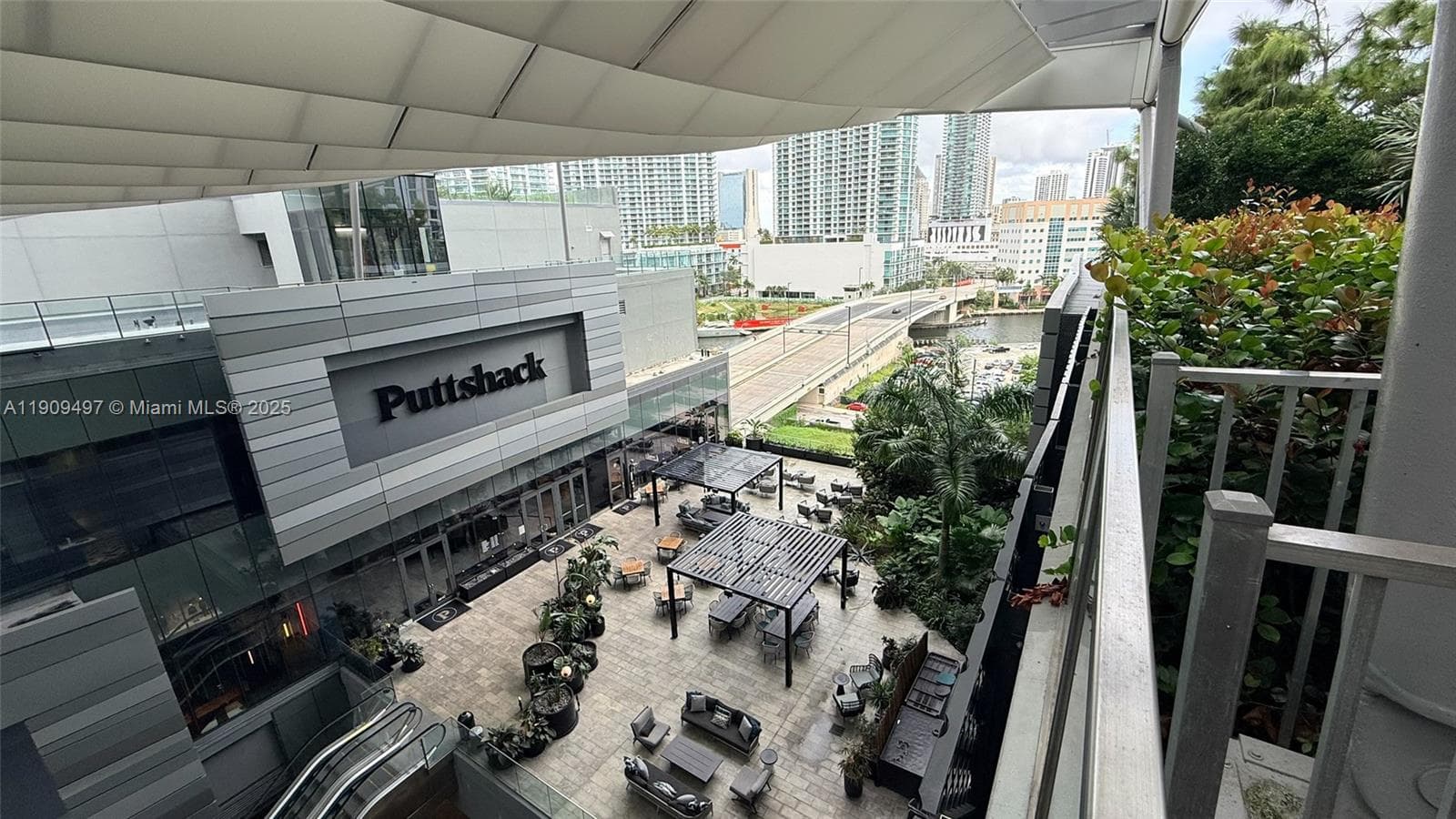 Reach Brickell City Centre · #2110 in Miami - Photo 68