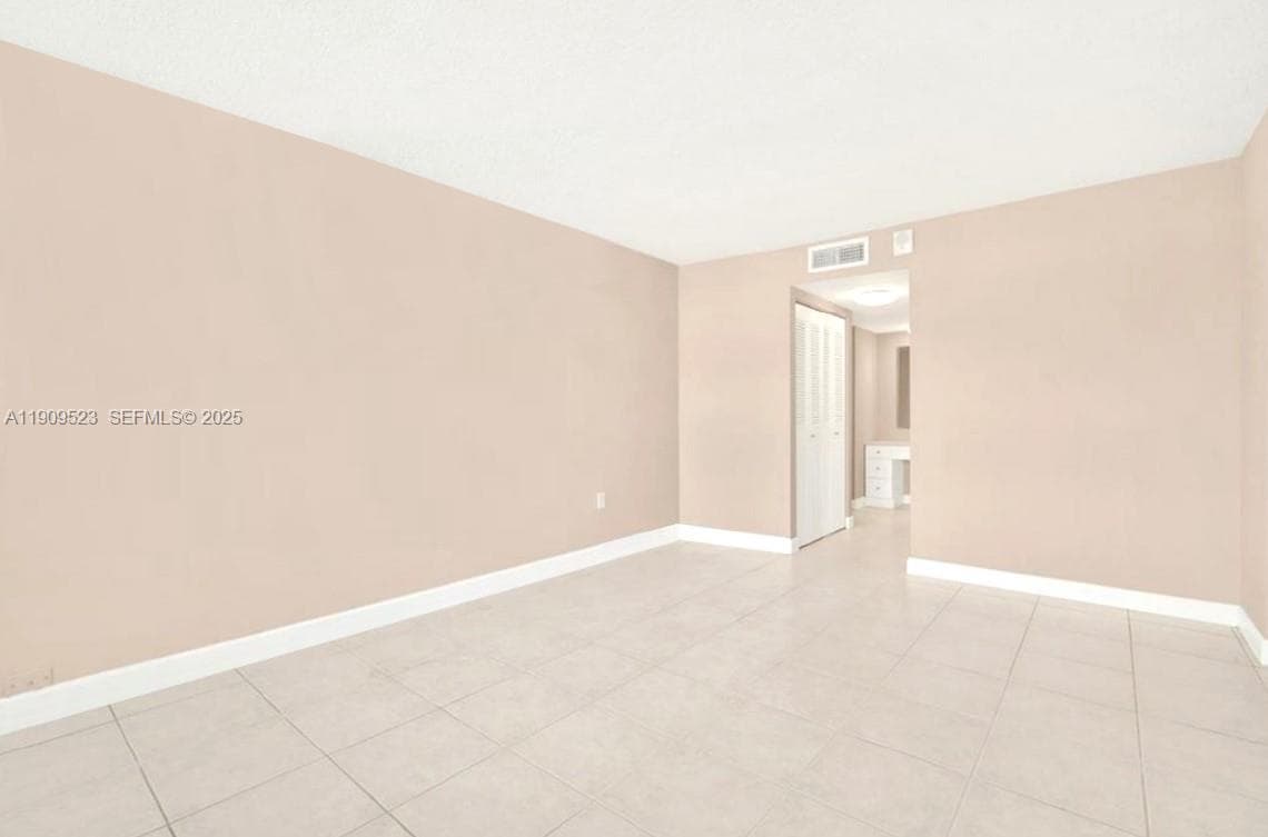 KEYSTONE HARBOR CLUB COND · #310 in North Miami - Photo 16
