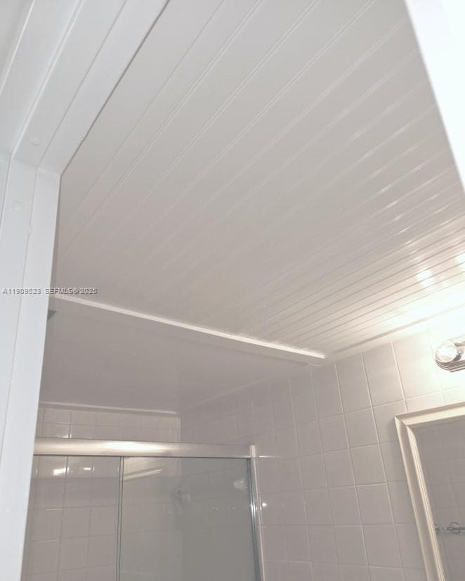 Powder Room - Soft Close Drawers