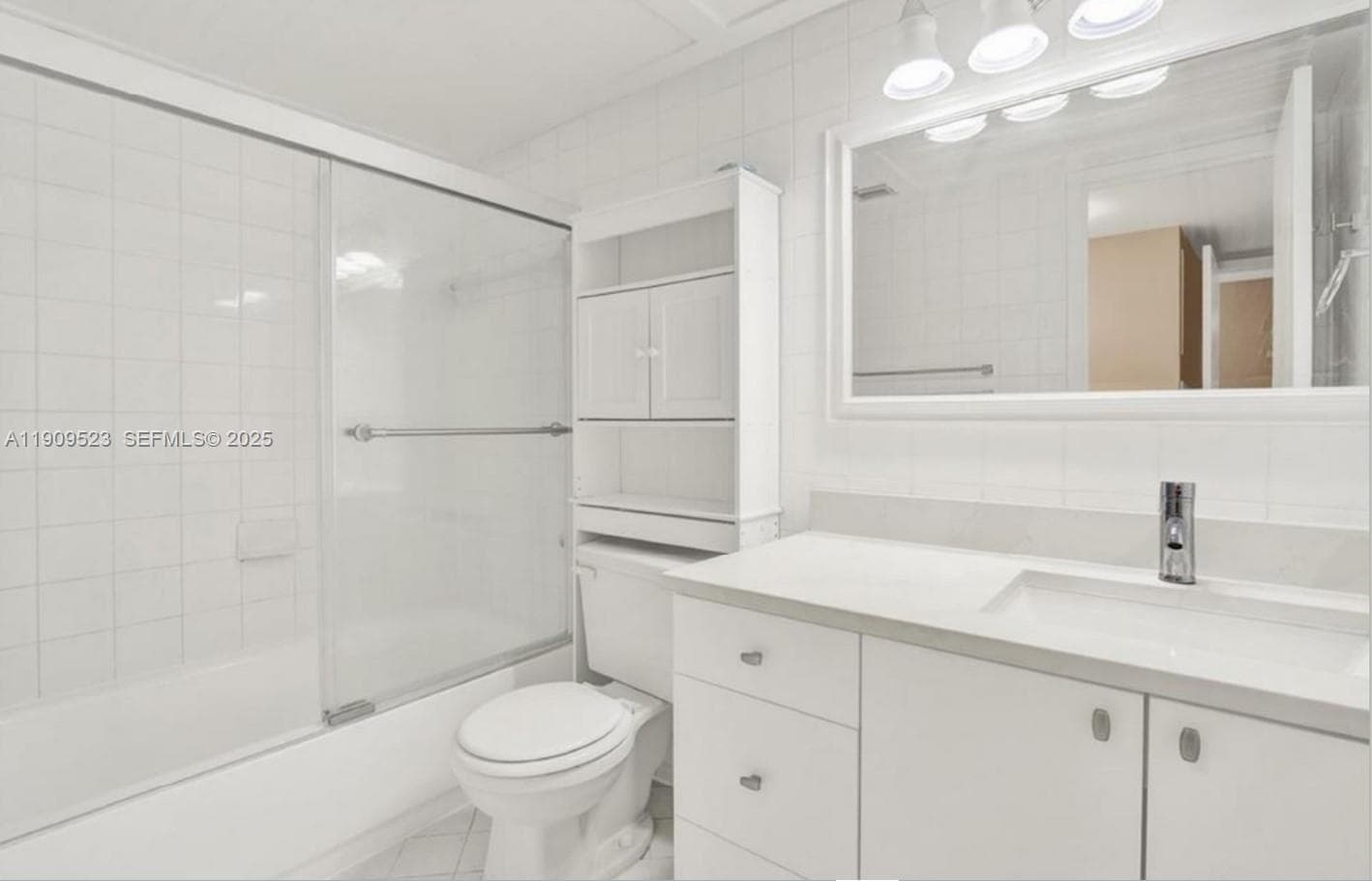 Quartz Top- Stainless Steel Sink