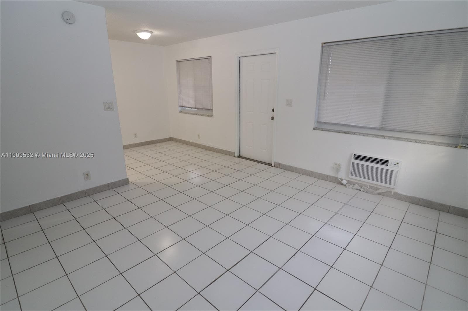 LLOYD ESTATES · #1 in Oakland Park - Photo 4