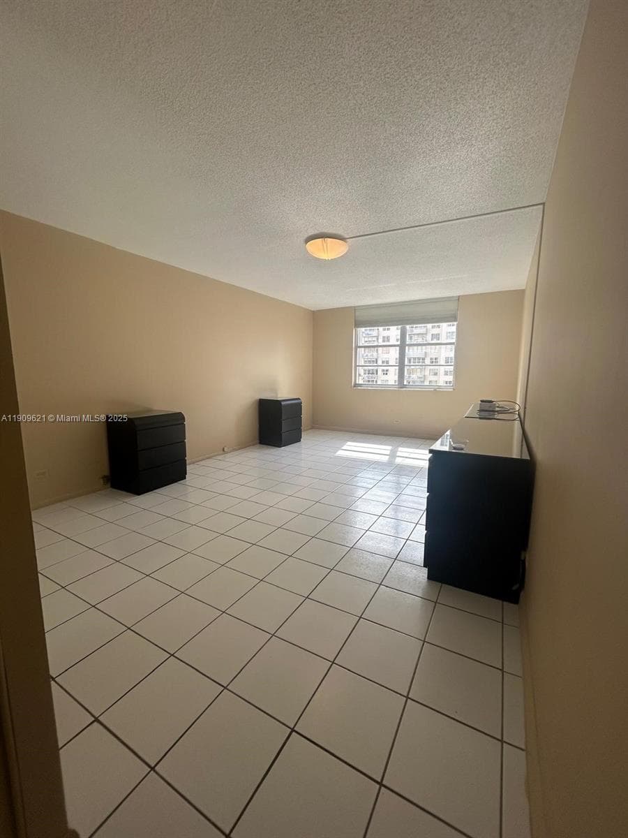 WINSTON TOWERS 200 · #1205 in Sunny Isles Beach - Photo 26