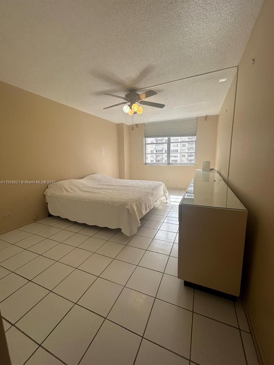 WINSTON TOWERS 200 · #1205 in Sunny Isles Beach - Photo 20