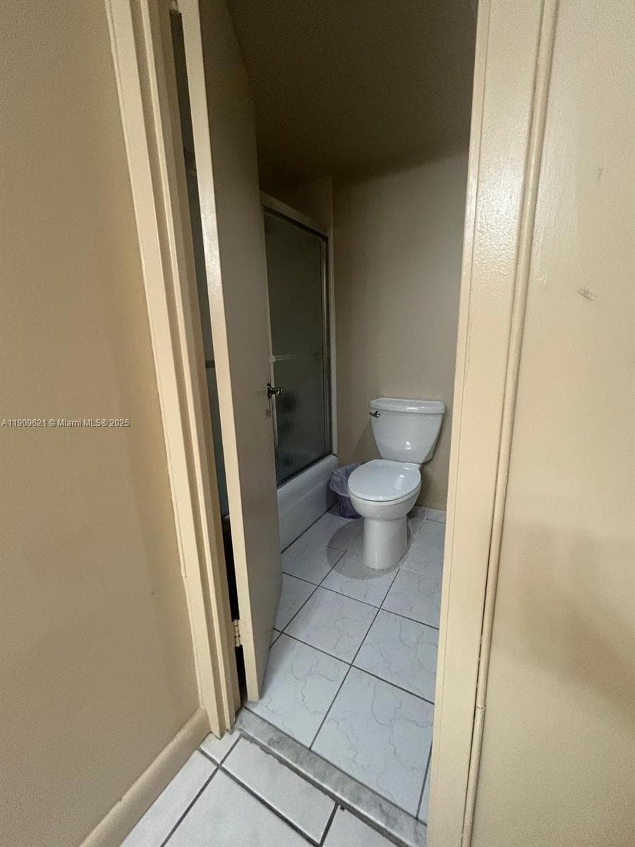 WINSTON TOWERS 200 · #1205 in Sunny Isles Beach - Photo 29
